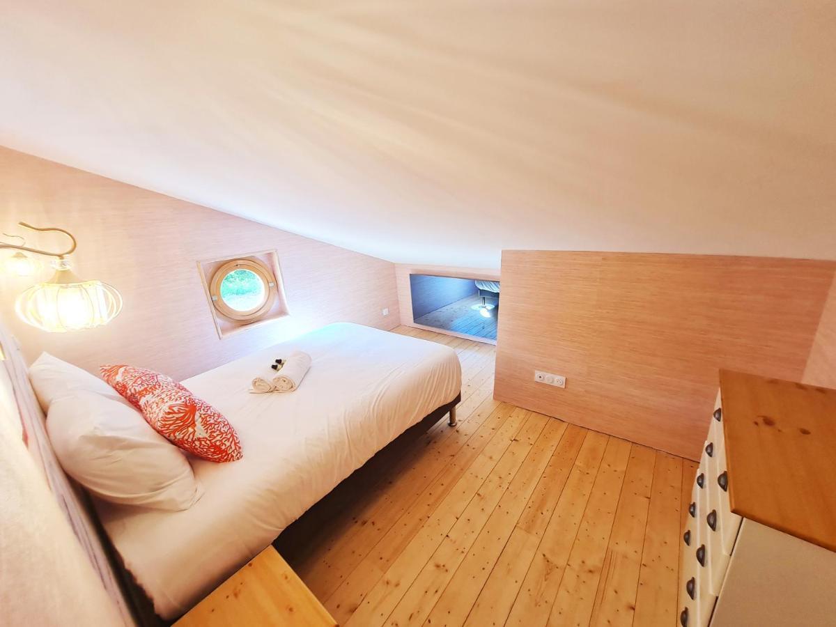 Cabanes Du Domaine Des Fees 多勒 外观 照片
