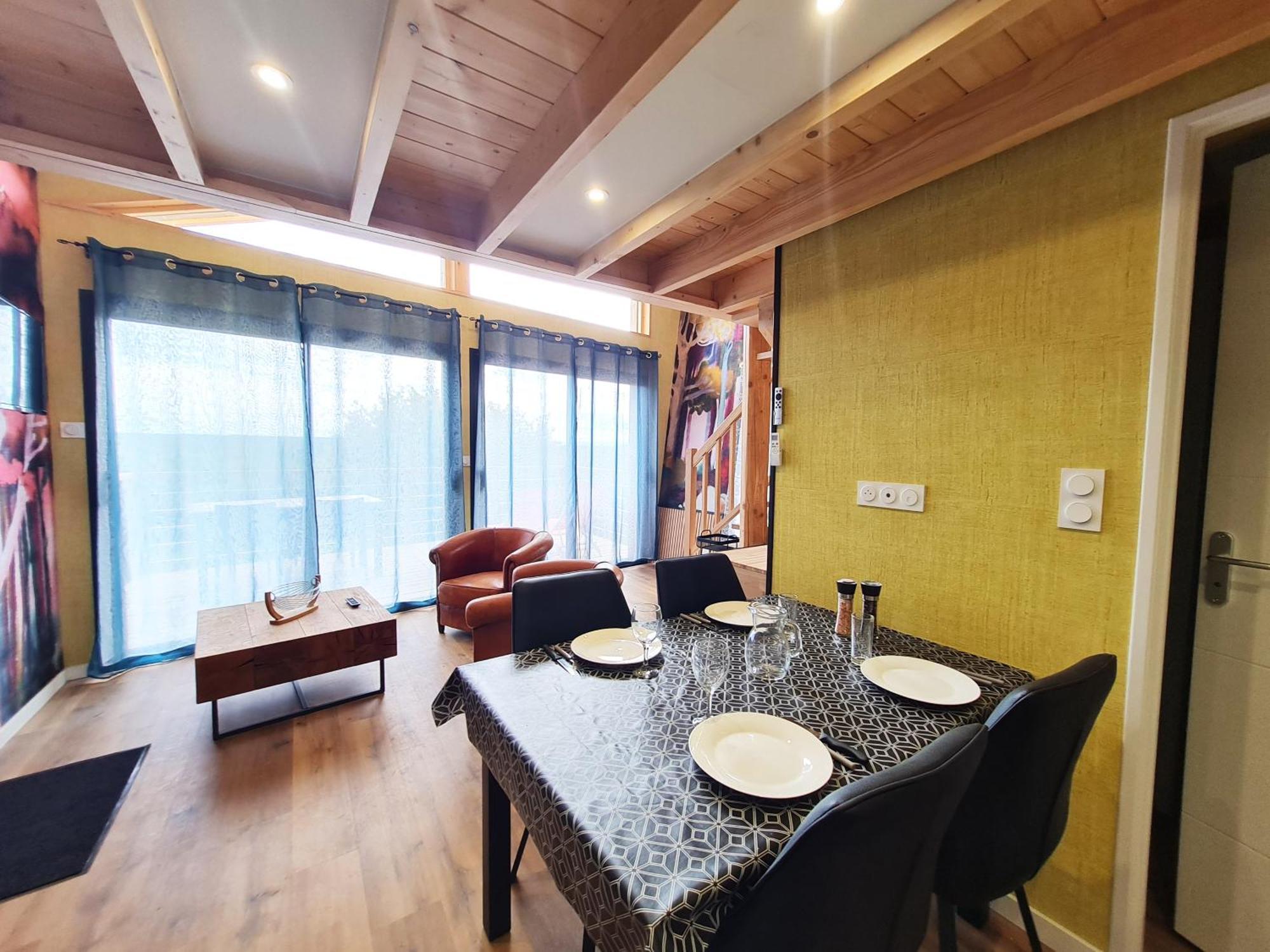 Cabanes Du Domaine Des Fees 多勒 外观 照片