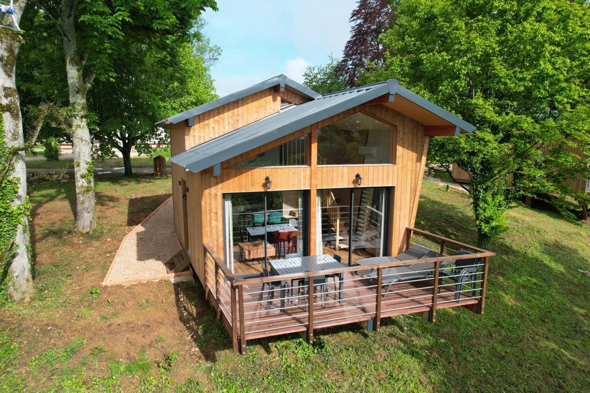 Cabanes Du Domaine Des Fees 多勒 外观 照片